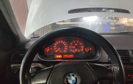 BMW 3 серия, 1999 год, 638 000 рублей, 12 фотография