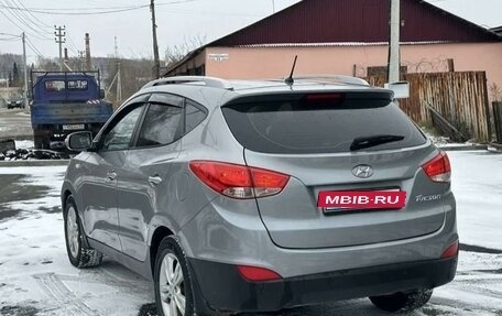 Hyundai Tucson III, 2010 год, 1 220 000 рублей, 3 фотография