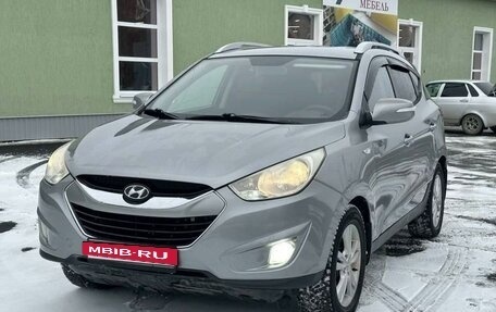 Hyundai Tucson III, 2010 год, 1 220 000 рублей, 10 фотография