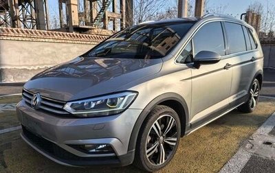 Volkswagen Touran III, 2020 год, 1 630 000 рублей, 1 фотография