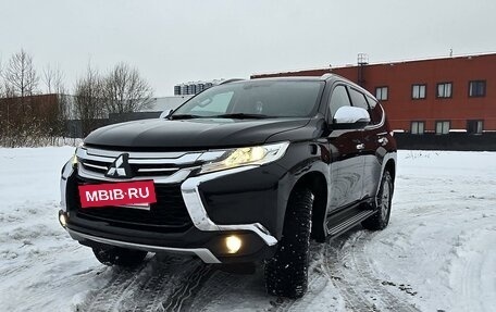 Mitsubishi Pajero Sport III рестайлинг, 2018 год, 2 690 000 рублей, 2 фотография