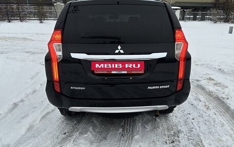 Mitsubishi Pajero Sport III рестайлинг, 2018 год, 2 690 000 рублей, 5 фотография