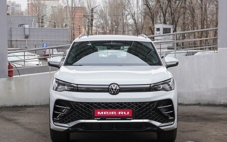 Volkswagen Tiguan, 2024 год, 5 999 000 рублей, 3 фотография