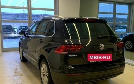 Volkswagen Tiguan II, 2017 год, 2 450 000 рублей, 6 фотография