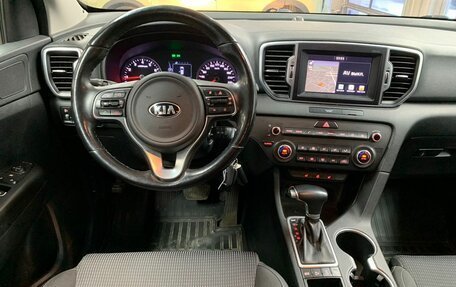 KIA Sportage IV рестайлинг, 2017 год, 2 200 000 рублей, 6 фотография