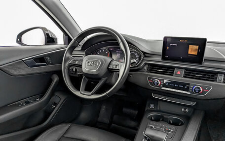 Audi A4, 2018 год, 2 475 000 рублей, 28 фотография