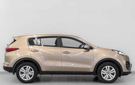 KIA Sportage IV рестайлинг, 2017 год, 2 250 000 рублей, 4 фотография