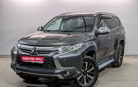 Mitsubishi Pajero Sport III рестайлинг, 2020 год, 3 600 000 рублей, 1 фотография