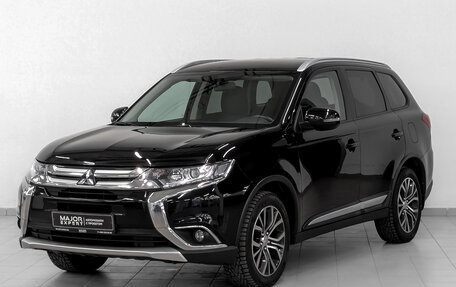 Mitsubishi Outlander III рестайлинг 3, 2018 год, 2 150 000 рублей, 1 фотография