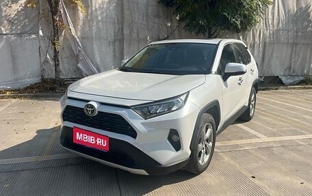 Toyota RAV4, 2021 год, 2 962 125 рублей, 1 фотография