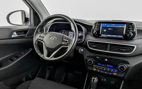 Hyundai Tucson III, 2020 год, 2 630 000 рублей, 28 фотография