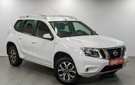 Nissan Terrano III, 2014 год, 990 000 рублей, 3 фотография