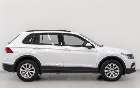 Volkswagen Tiguan II, 2021 год, 2 750 000 рублей, 4 фотография