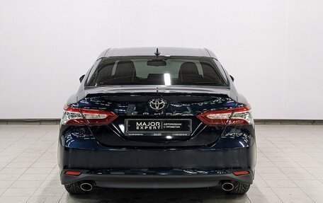 Toyota Camry, 2019 год, 2 850 000 рублей, 6 фотография