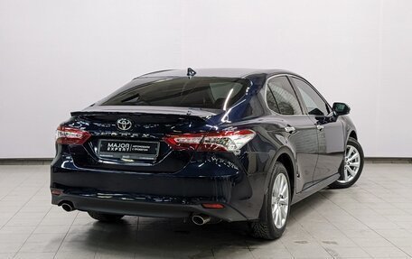 Toyota Camry, 2019 год, 2 850 000 рублей, 5 фотография