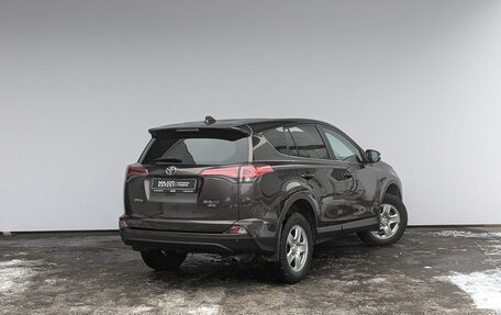 Toyota RAV4, 2018 год, 2 850 000 рублей, 5 фотография