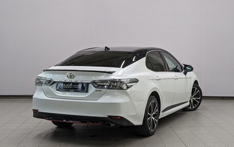 Toyota Camry, 2020 год, 3 175 000 рублей, 5 фотография