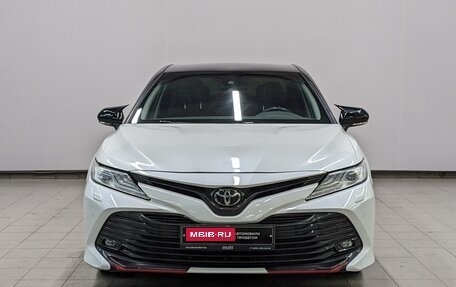 Toyota Camry, 2020 год, 3 175 000 рублей, 2 фотография