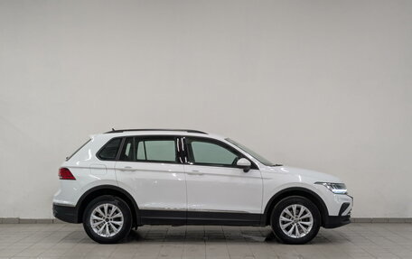 Volkswagen Tiguan II, 2021 год, 2 750 000 рублей, 4 фотография