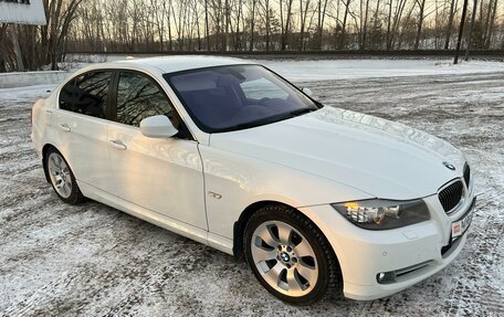 BMW 3 серия, 2011 год, 1 800 000 рублей, 3 фотография