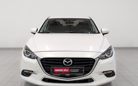 Mazda 3, 2018 год, 1 750 000 рублей, 2 фотография