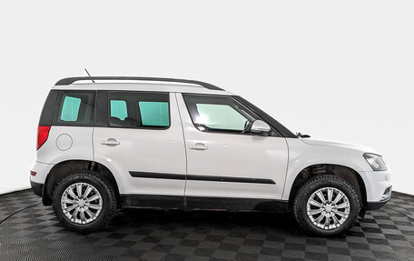 Skoda Yeti I рестайлинг, 2015 год, 1 625 000 рублей, 4 фотография