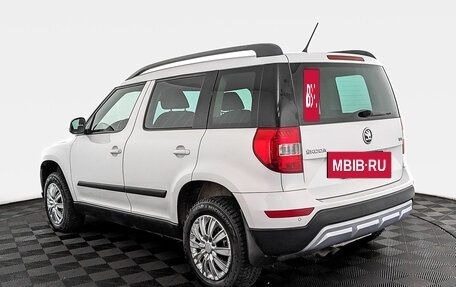 Skoda Yeti I рестайлинг, 2015 год, 1 625 000 рублей, 7 фотография