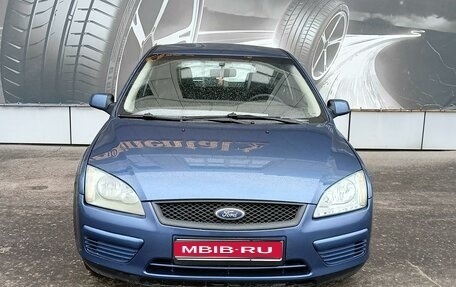 Ford Focus II рестайлинг, 2005 год, 649 000 рублей, 1 фотография