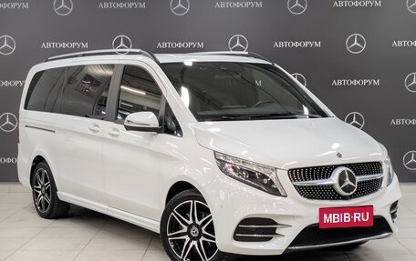 Mercedes-Benz V-Класс, 2020 год, 7 050 000 рублей, 3 фотография