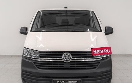 Volkswagen Caravelle T6 рестайлинг, 2020 год, 4 545 000 рублей, 2 фотография