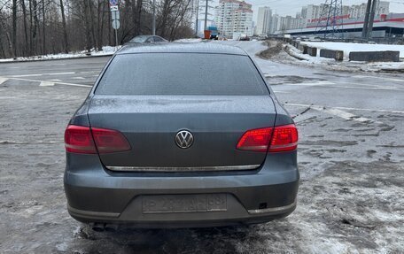 Volkswagen Passat B7, 2013 год, 900 000 рублей, 3 фотография