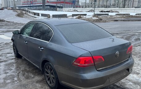 Volkswagen Passat B7, 2013 год, 900 000 рублей, 2 фотография