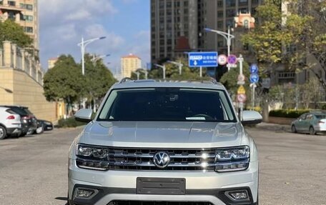 Volkswagen Teramont I, 2021 год, 3 599 999 рублей, 2 фотография