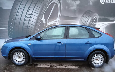 Ford Focus II рестайлинг, 2005 год, 649 000 рублей, 3 фотография