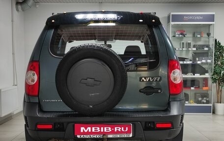 Chevrolet Niva I рестайлинг, 2013 год, 700 000 рублей, 4 фотография