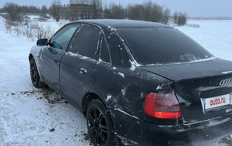 Audi A4, 1999 год, 240 000 рублей, 3 фотография