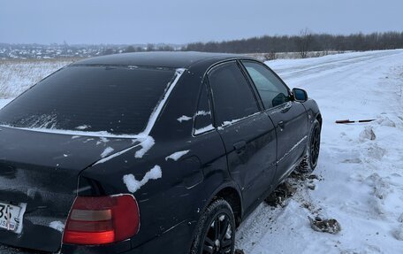 Audi A4, 1999 год, 240 000 рублей, 4 фотография