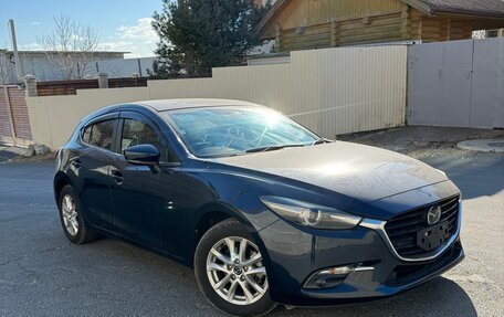 Mazda Axela, 2017 год, 1 350 000 рублей, 1 фотография