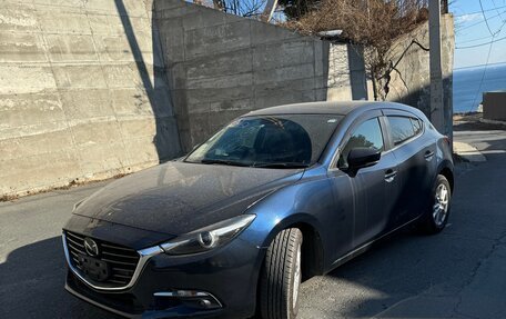 Mazda Axela, 2017 год, 1 350 000 рублей, 2 фотография