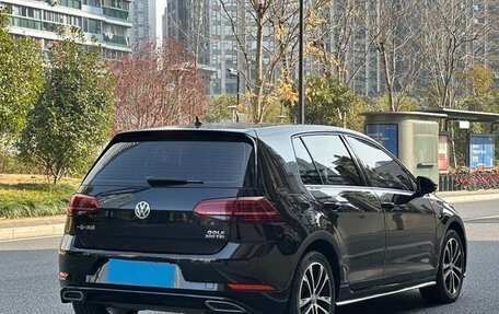 Volkswagen Golf VII, 2020 год, 1 830 000 рублей, 6 фотография