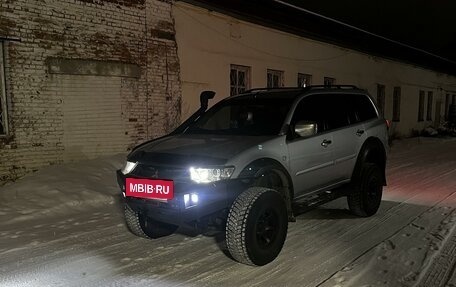 Mitsubishi Pajero Sport II рестайлинг, 2012 год, 2 100 000 рублей, 2 фотография