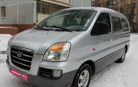 Hyundai Starex I рестайлинг, 2007 год, 720 000 рублей, 3 фотография