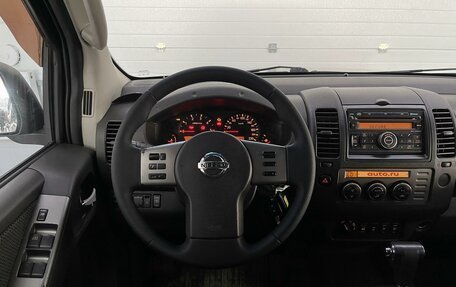 Nissan Navara (Frontier), 2008 год, 1 049 000 рублей, 11 фотография