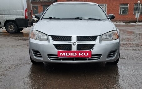 Dodge Stratus II, 2004 год, 380 000 рублей, 1 фотография