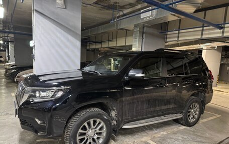 Toyota Land Cruiser Prado 150 рестайлинг 2, 2017 год, 5 200 000 рублей, 4 фотография