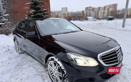 Mercedes-Benz E-Класс, 2013 год, 2 550 000 рублей, 2 фотография