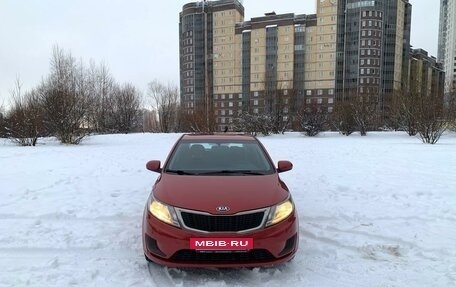 KIA Rio III рестайлинг, 2014 год, 895 000 рублей, 2 фотография