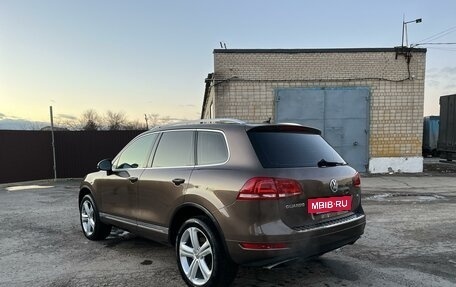 Volkswagen Touareg III, 2012 год, 3 070 000 рублей, 11 фотография