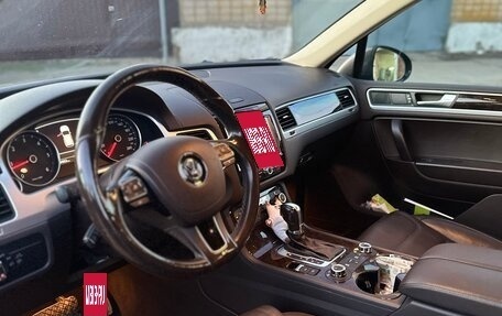 Volkswagen Touareg III, 2012 год, 3 070 000 рублей, 15 фотография