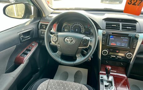 Toyota Camry, 2013 год, 2 089 000 рублей, 13 фотография